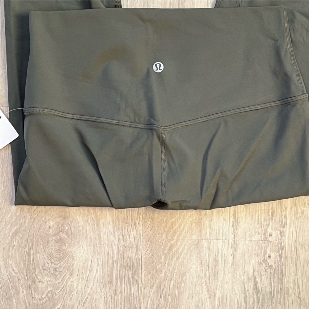 Lululemon Align Leggings - Picture 3 of 4